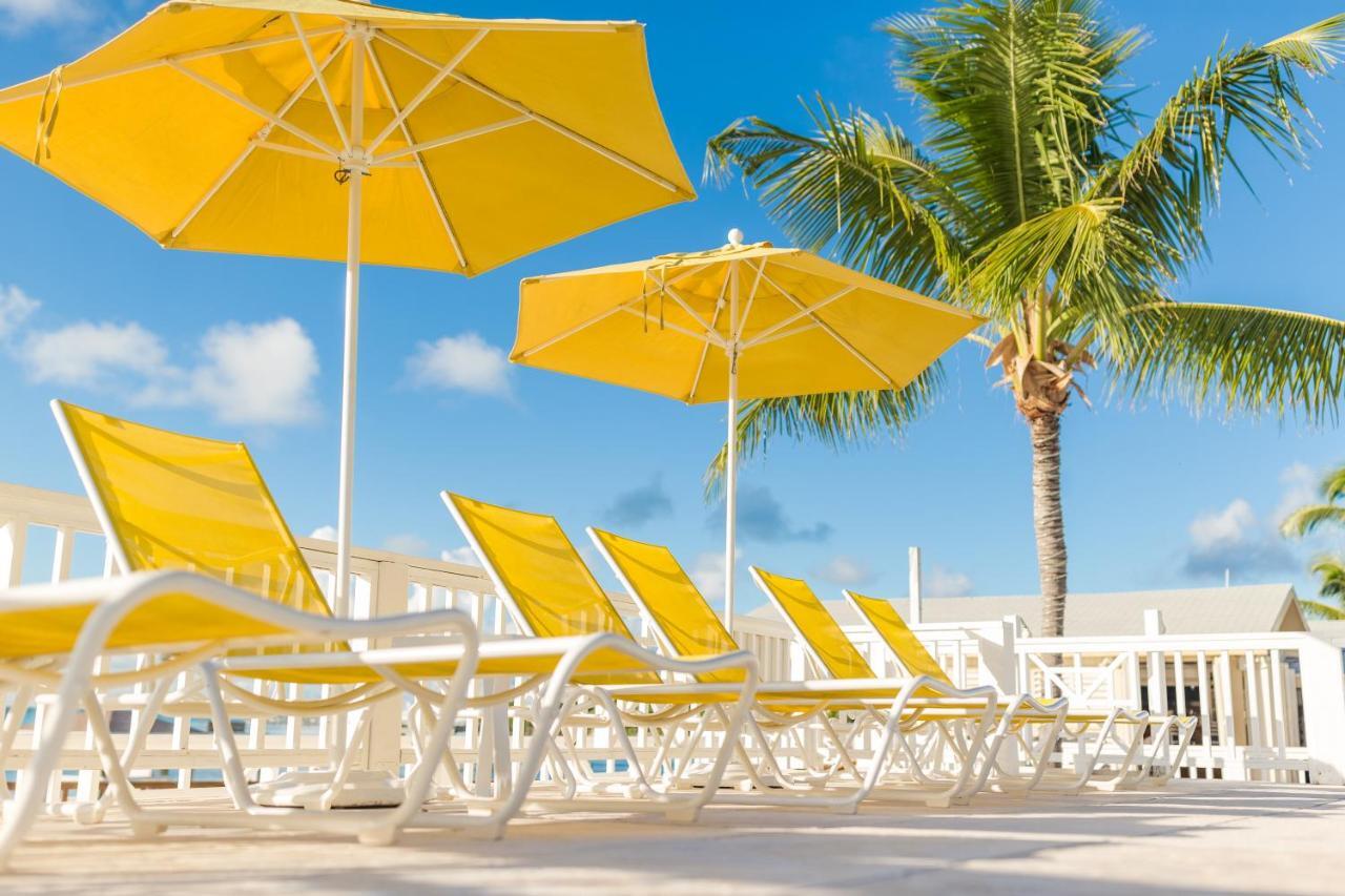 Romora Bay Resort & Marina Dunmore Town Exterior foto